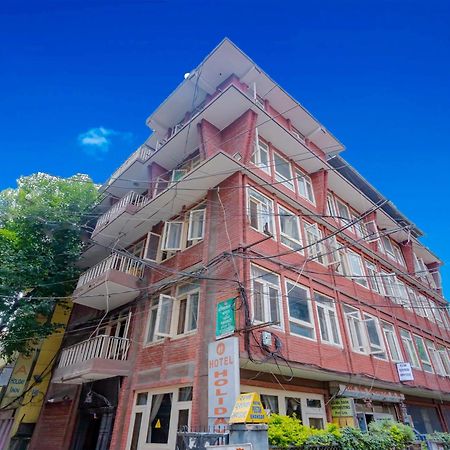 Oyo 795 Hotel Holiday Inn 加德满都 外观 照片